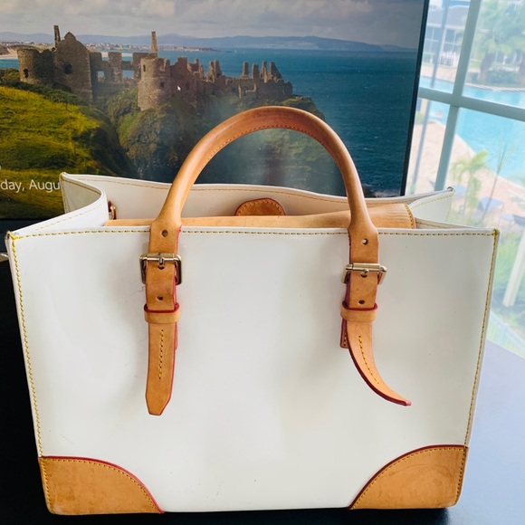 Handbag - Picture 2 of 5